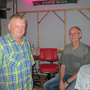 03.11.2013 Smurf Bar
