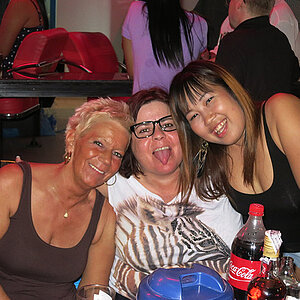 03.11.2013 Smurf Bar