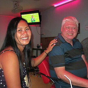 03.11.2013 Smurf Bar