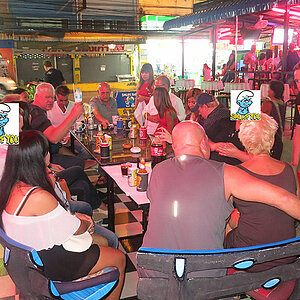 03.11.2013 Smurf Bar