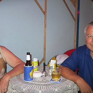 04.11.2013 Smurf Bar