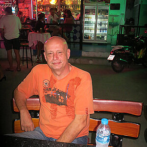 04.11.2013 Smurf Bar