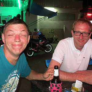 04.11.2013 Smurf Bar