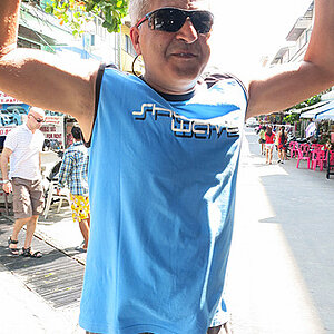 05.11.2013 Smurf Bar