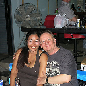 06.11.2013 Smurf Bar