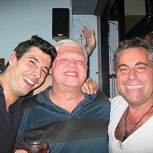 06.11.2013 Smurf Bar