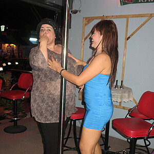 07.11.2013 Smurf Bar