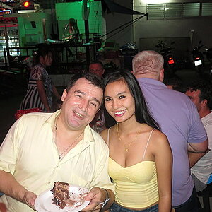 08.11.2013 Smurf Bar