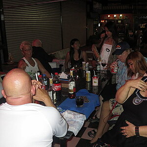 08.11.2013 Smurf Bar