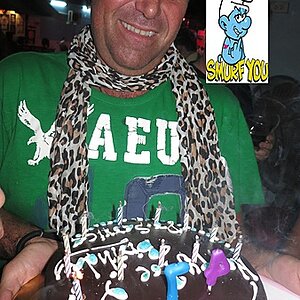 08.11.2013 Smurf Bar