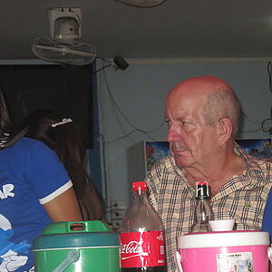 08.11.2013 Smurf Bar
