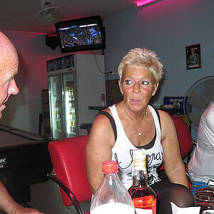 10.10.2013 Smurf Bar