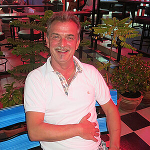 11.11.2013 Smurf Bar
