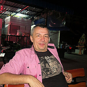 11.11.2013 Smurf Bar