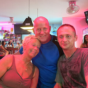 13.11.2013 Smurf Bar