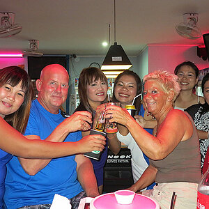 13.11.2013 Smurf Bar