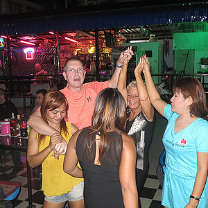 16.11.2013 Smurf Bar