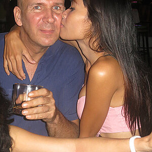 20.11.2013 Smurf Bar