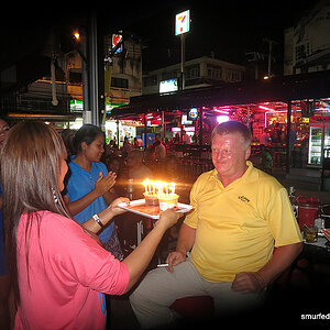 22.11.2013 Smurf Bar