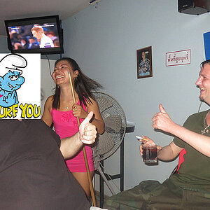 26.11.2013 Smurf Bar
