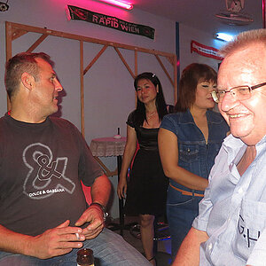 26.11.2013 Smurf Bar