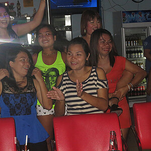 27.11.2013 Smurf Bar