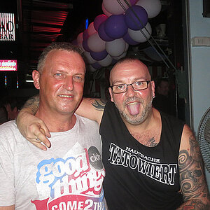 27.11.2013 Smurf Bar
