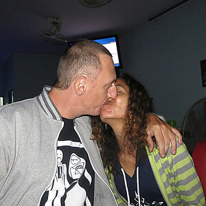 01.12.2013 Smurf Bar