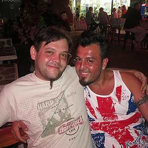 01.12.2013 Smurf Bar