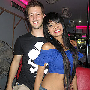 04.12.2013 Smurf Bar