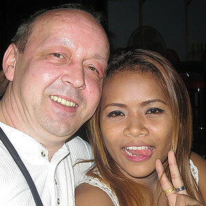 06.12.2013 Smurf Bar