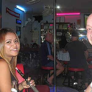 07.12.2013 Smurf Bar