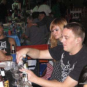 31.12.2013 Smurf Bar