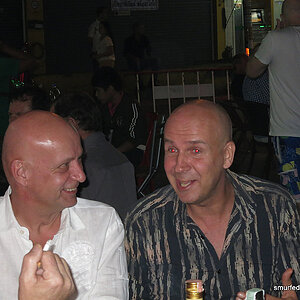 31.12.2013 Smurf Bar