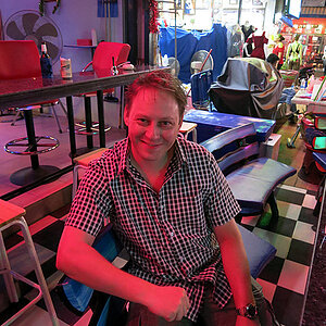 2014-01-02 Smurf Bar