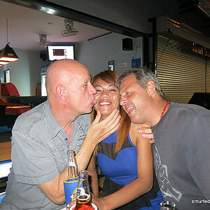 2014-01-05 Smurf Bar