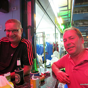 2014-01-05 Smurf Bar