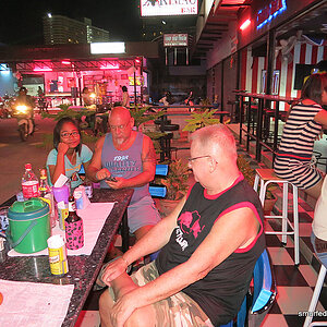 2014-01-13 Smurf Bar