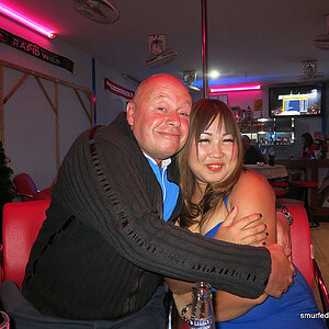 2014-01-18 Smurf Bar