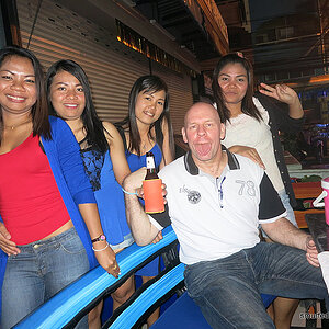 2014-01-27 Smurf Bar