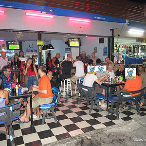 2014-01-28 Smurf Bar