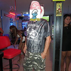 2014-02-03 Smurf Bar