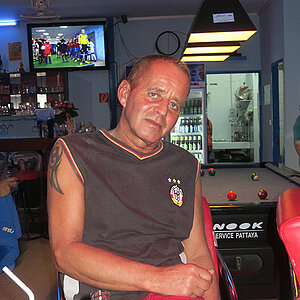 2014-02-05 Smurf Bar