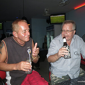 2014-02-05 Smurf Bar