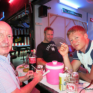 2014-02-06 Smurf Bar