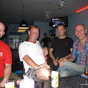 2014-02-13 Smurf Bar