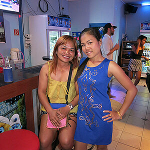 2014-02-14 Smurf Bar
