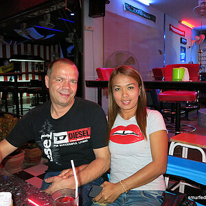 2014-02-21 Smurf Bar