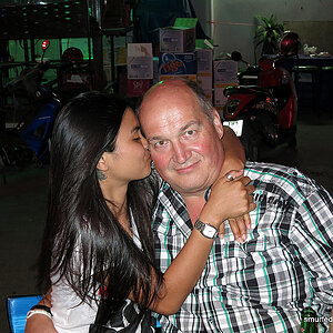 2014-02-23 Smurf Bar