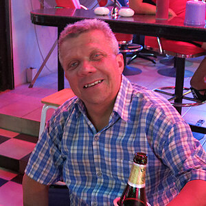2014-02-26 Smurf Bar